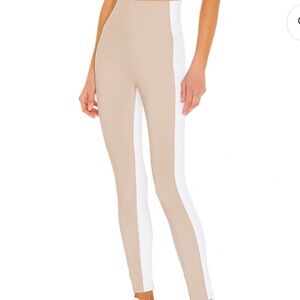 Beach Riot Colorblock Legging in Taupe & White size XS